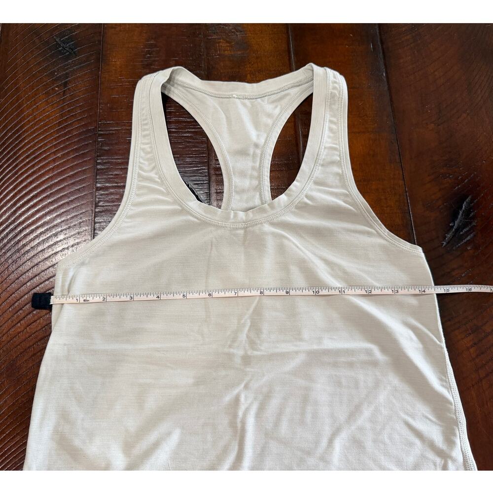 Vuori Lux Racerback Performance Tank - Picture 4 of 5
